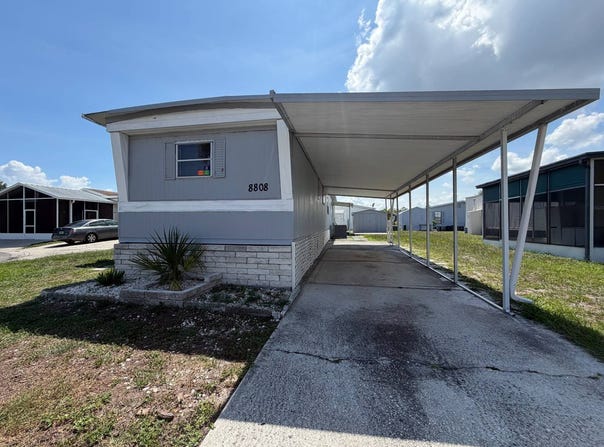 8808 Shoreham Road, Tampa, FL 33635