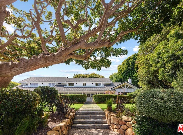 29225 Cliffside Dr, Malibu, CA 90265