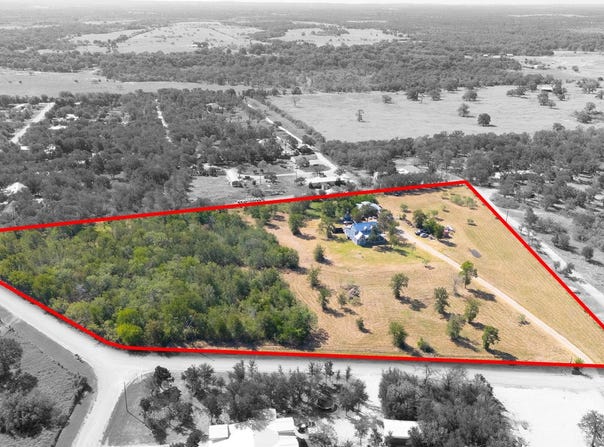 201 Cherylton Dr, Red Rock, TX 78662
