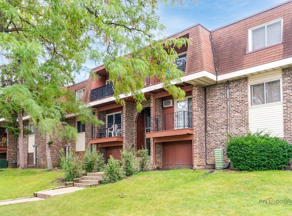 575 Heritage Drive, Schaumburg, IL 60169