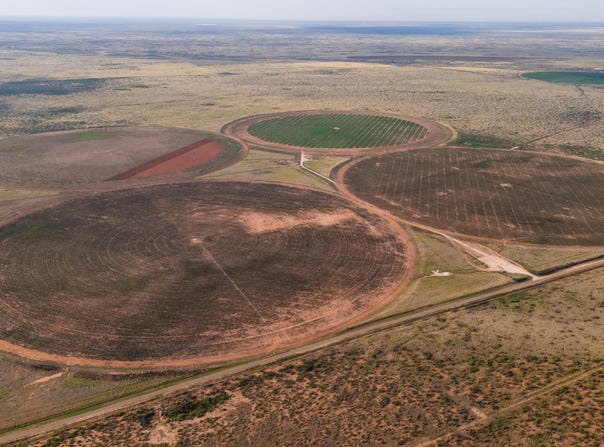 County Road 330, Seminole, TX 79360