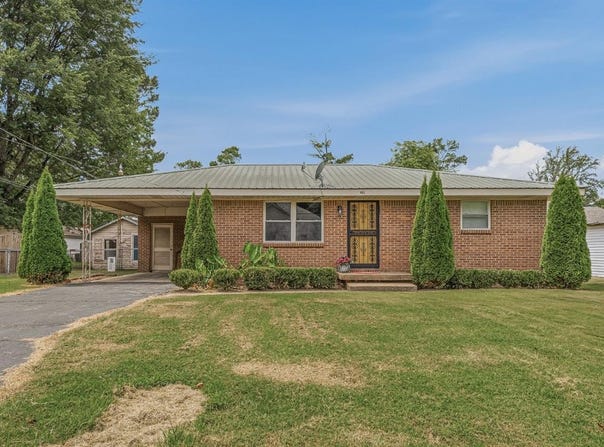 405 Nance, Monette, AR 72447