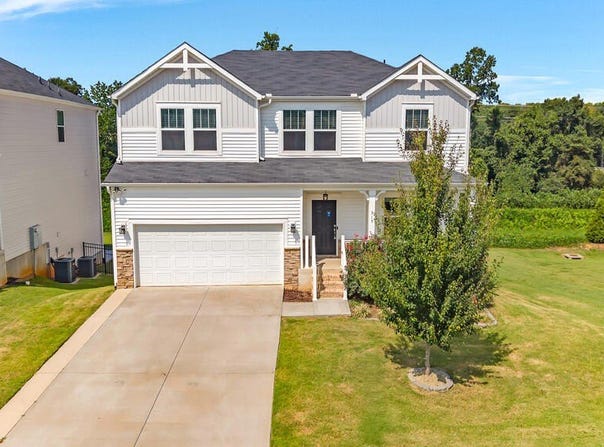 315 Pewter Circle, Simpsonville, SC 29680