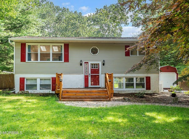 24 Murdock Place, Jackson, NJ 08527
