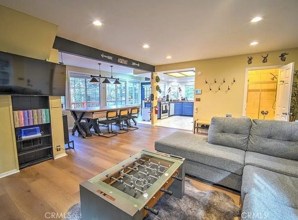 582 Rose, Twin Peaks, CA 92391