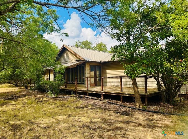 823 Mountain Road, Gatesville, TX 76528