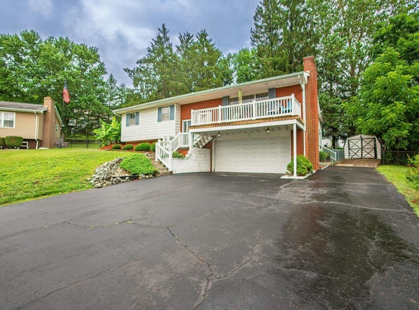 1295 Randall Court, Chillicothe, OH 45601
