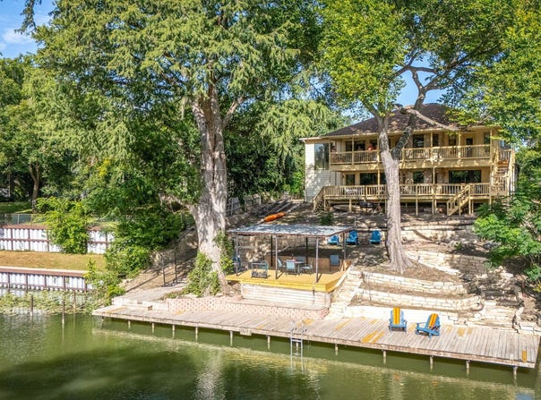 48 RIVER OAK DR, Seguin, TX 78155