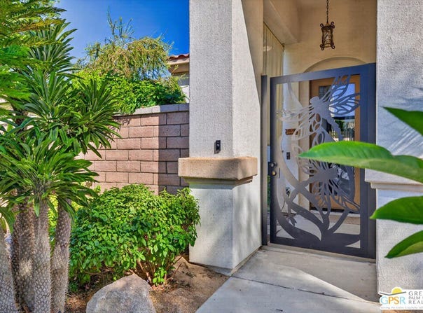 92 Clavel Ct, Palm Desert, CA 92260