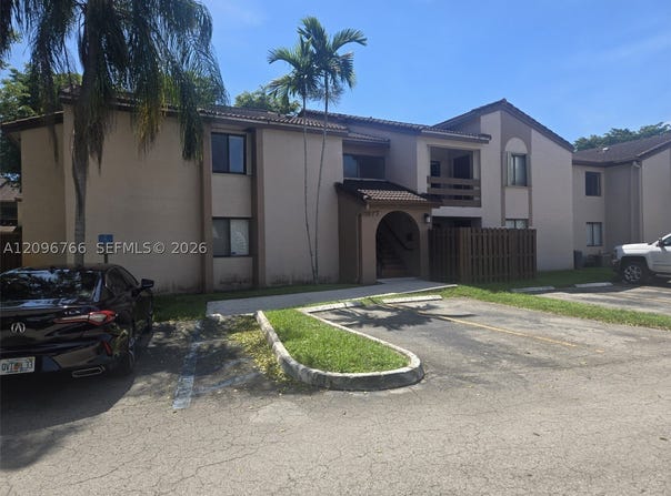 8977 SW 123rd Ct, Miami, FL 33186