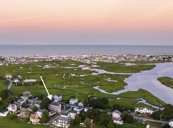 6 Cora Avenue, Hampton, NH 03842