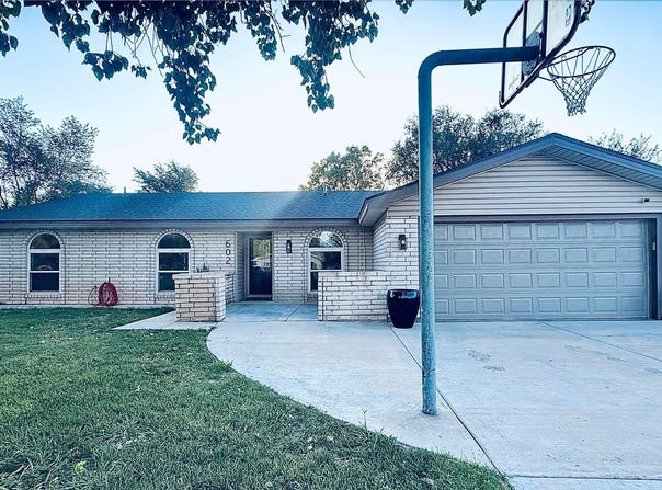 602 FORREST Drive, Dumas, TX 79029-3114