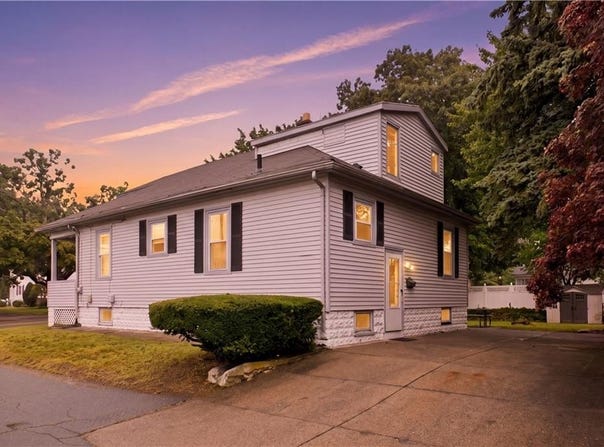 445 Smithfield Road, North Providence, RI 02904