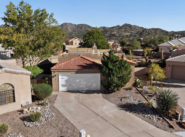 427 Serenity Court SE, Albuquerque, NM 87123