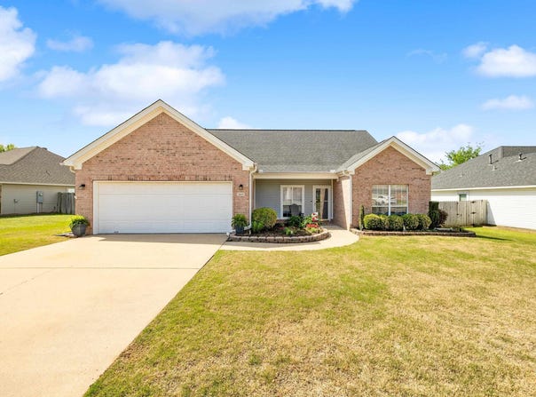 3815 Wildflower Lane, Benton, AR 72015