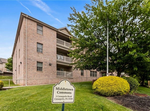 1 Coraopolis Rd, Coraopolis, PA 15108