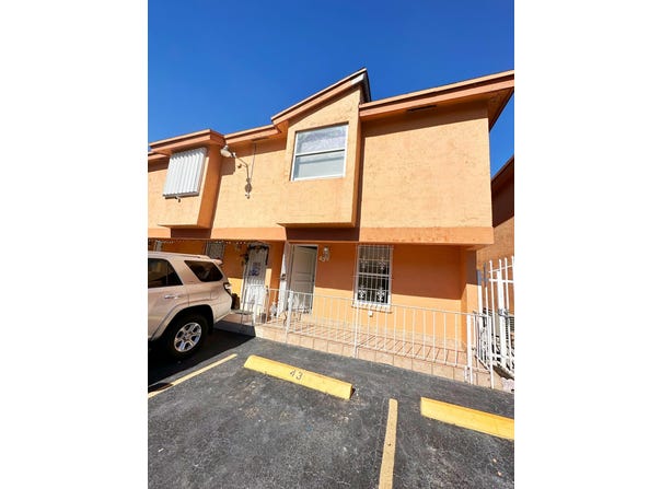 1701 W 42ND Place, Hialeah, FL 33012