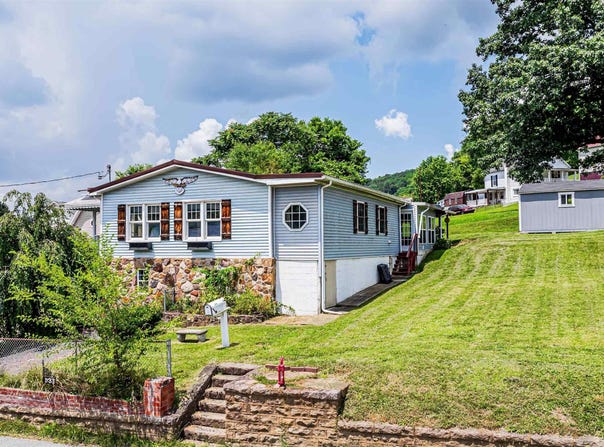 531 Camden Avenue, Fairmont, WV 26554