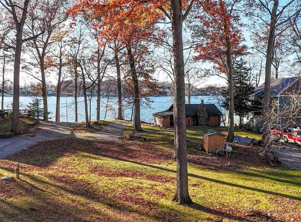 S 980 E, Wolcottville, IN 46795