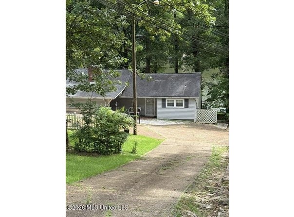 908 Lakeview Drive, Ashland, MS 38603