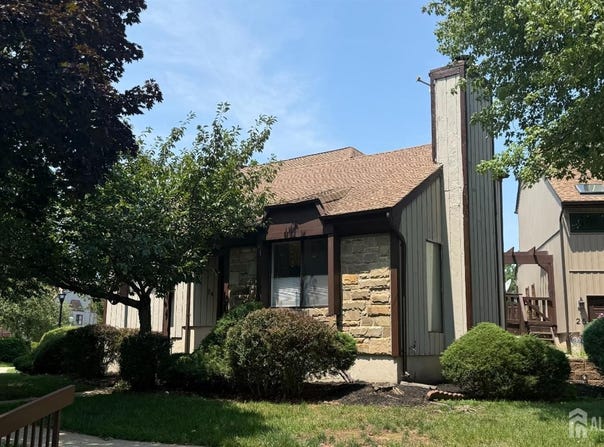 24 Emerald Lane, Old Bridge, NJ 08857