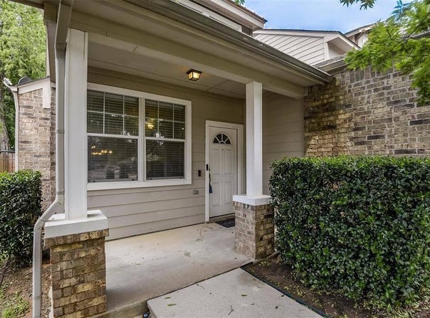 714 North Center Street, Arlington, TX 76011