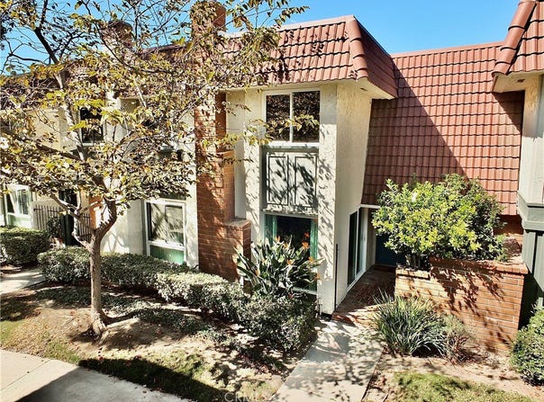 6884 Breton, Cypress, CA 90630