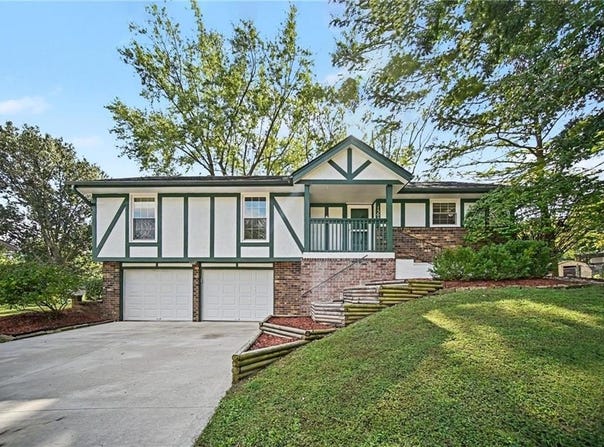 1507 Baker Street, Liberty, MO 64068