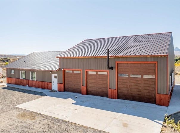 1693 Lane 14, Powell, WY 82435