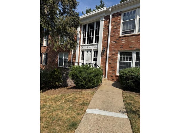 54 Williamsburg Circle, Wheeling, WV 26003