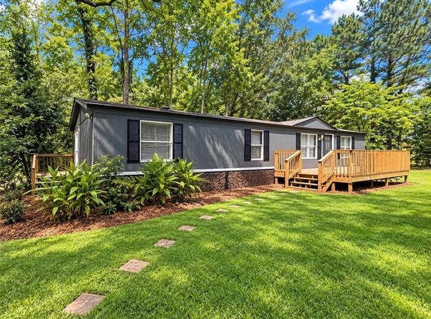 729 Doster Circle, Winder, GA 30680