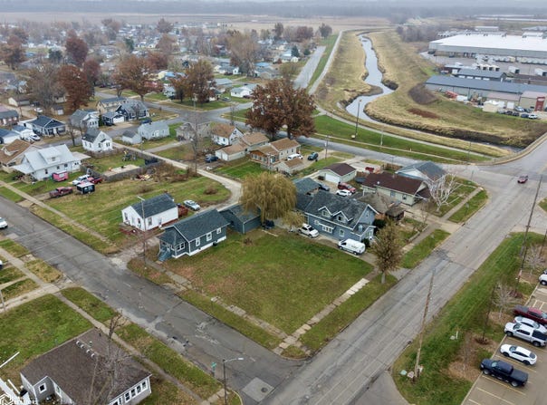 1102 E Main Street, Marshalltown, IA 50158