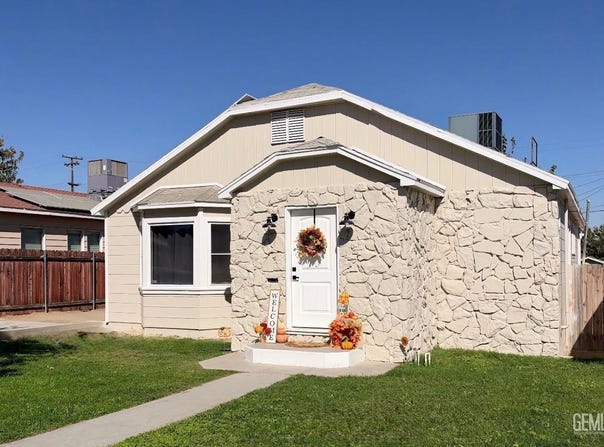 202 E San Emidio Street, Taft, CA 93268