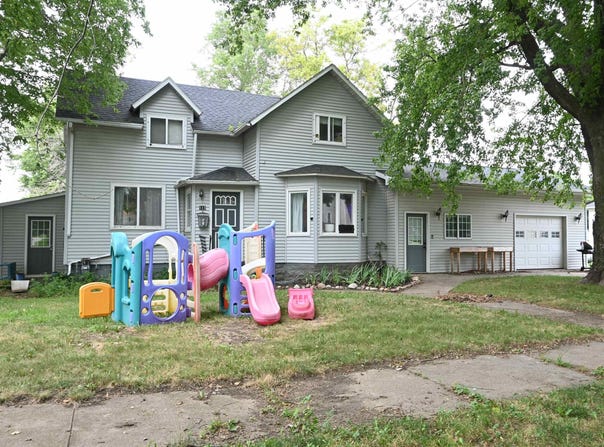 513 W 2nd Street, Odebolt, IA 51458