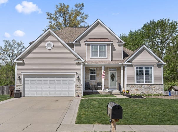 502 Rolling Acre Drive, Lithopolis, OH 43136