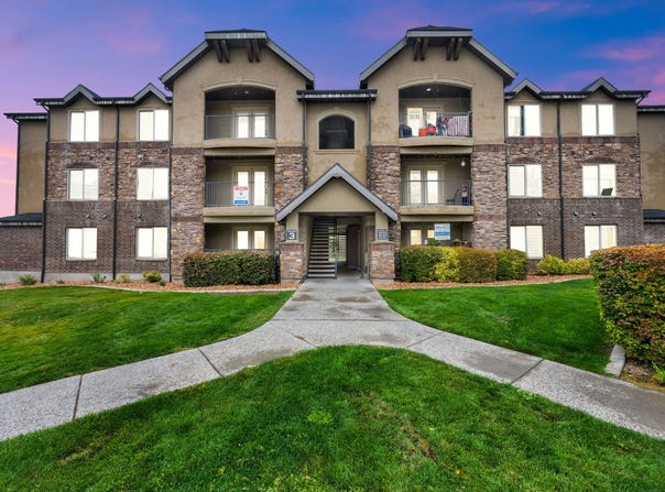 1045 S 1700 W, Payson, UT 84651