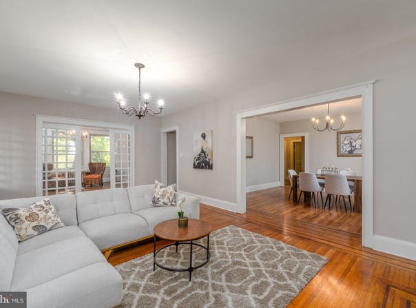 408 KENSINGTON Road, BALTIMORE, MD 21229