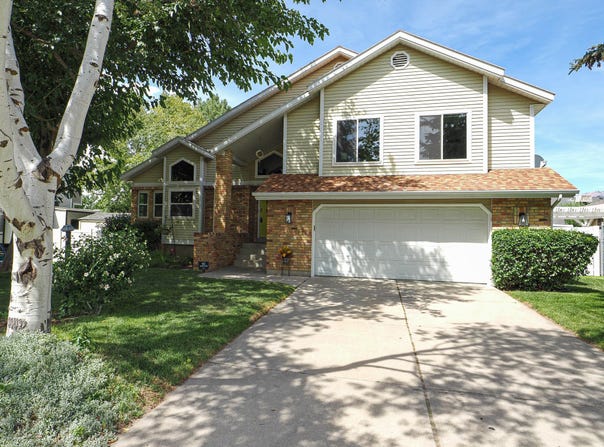 2195 E 10300 S, Sandy, UT 84092