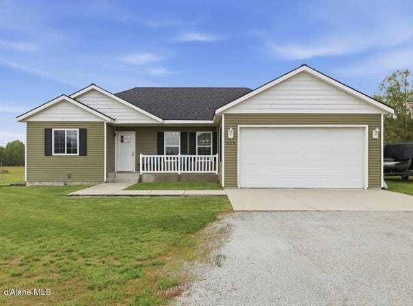 516 Solar Rd, Oldtown, ID 83822