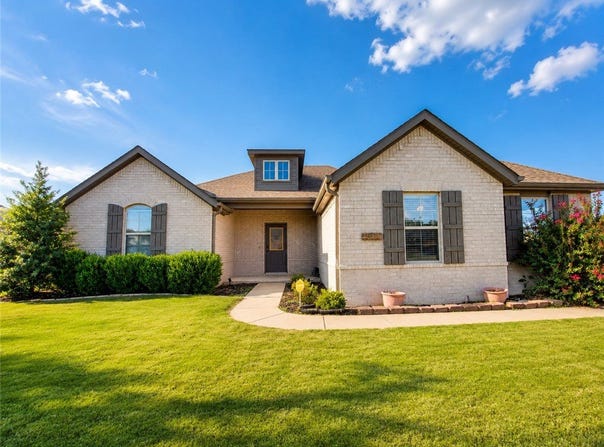 1500 Aniston Road, Centerton, AR 72719