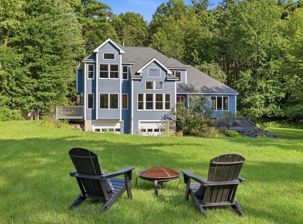 149 Nourse Rd, Bolton, MA 01740