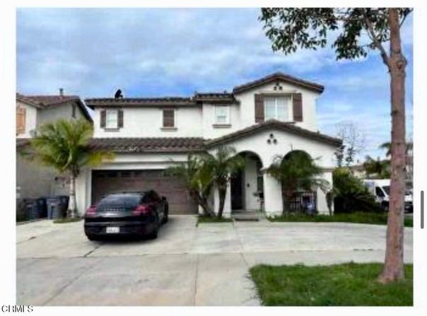 3001 Naples Drive, Oxnard, CA 93035