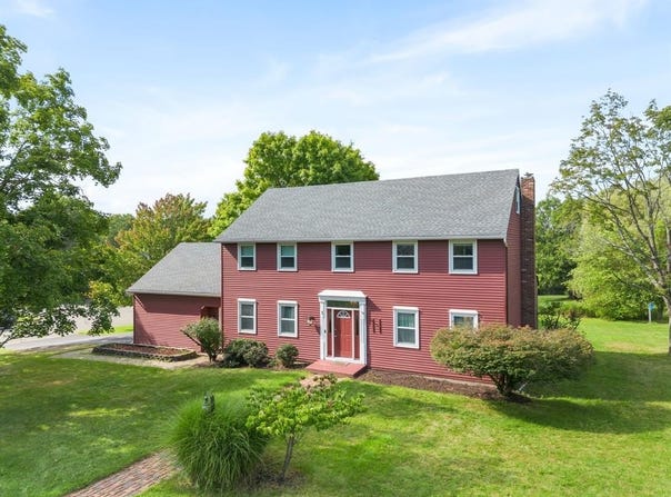 1 Sequoia Lane, APALACHIN, NY 13732