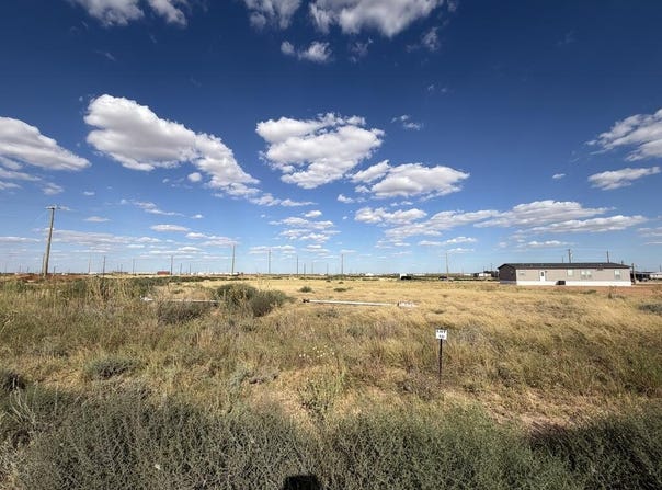 10 S County Rd 1040, Stanton, TX 79758