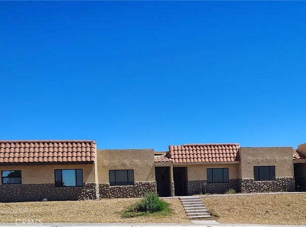 27160 Vista, Helendale, CA 92342