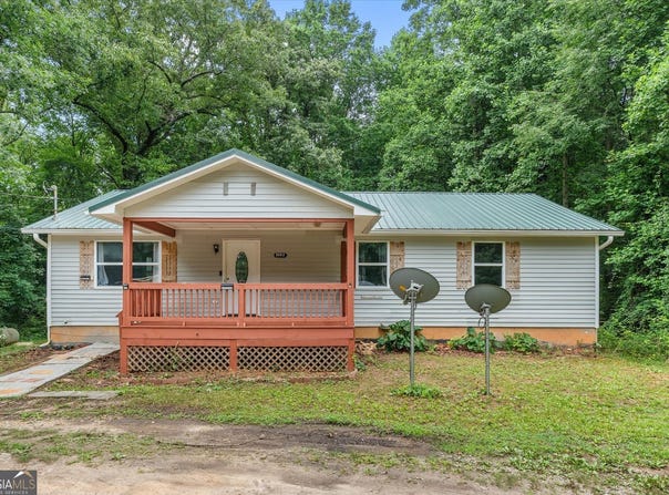 5552 Smithfield Road, Bowdon, GA 30108