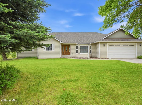 2232 E Shoshone Ave, Athol, ID 83801