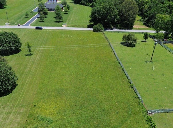 Macedonia Road, Franklin, KY 42134
