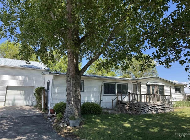 308 N 200 E, Jerome, ID 83338