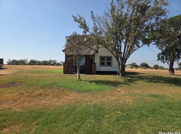 1348 PITTMAN RD, St Hedwig, TX 78152